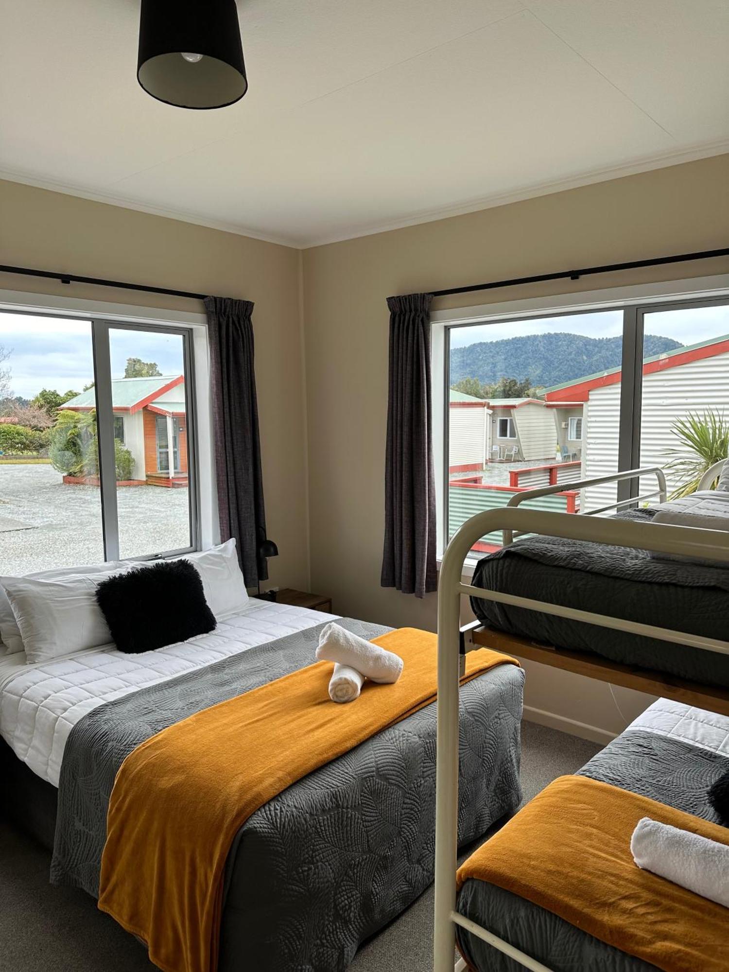Franz Josef Top 10 Holiday Park Esterno foto